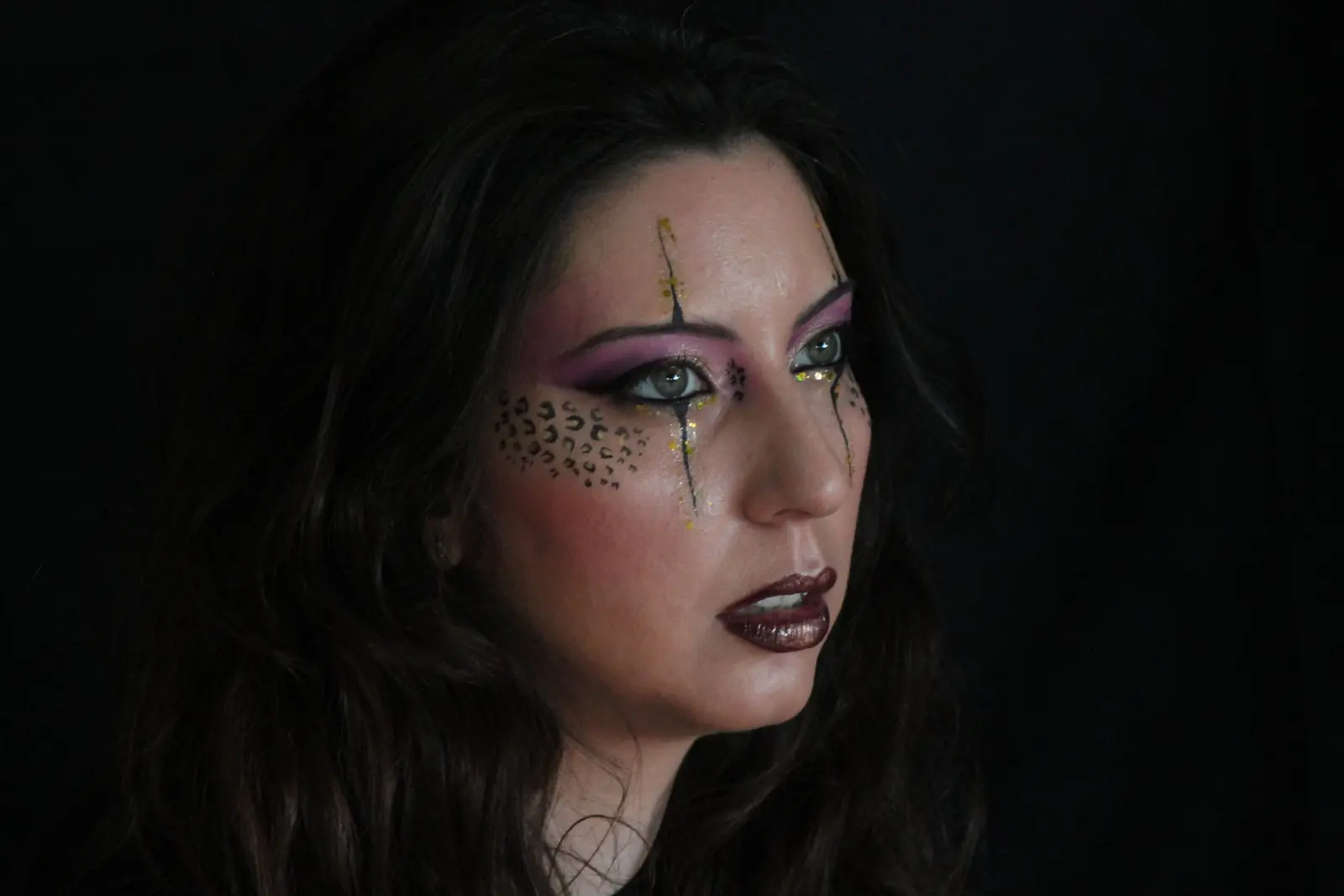 Maquillaje profesional de larga duración para evento